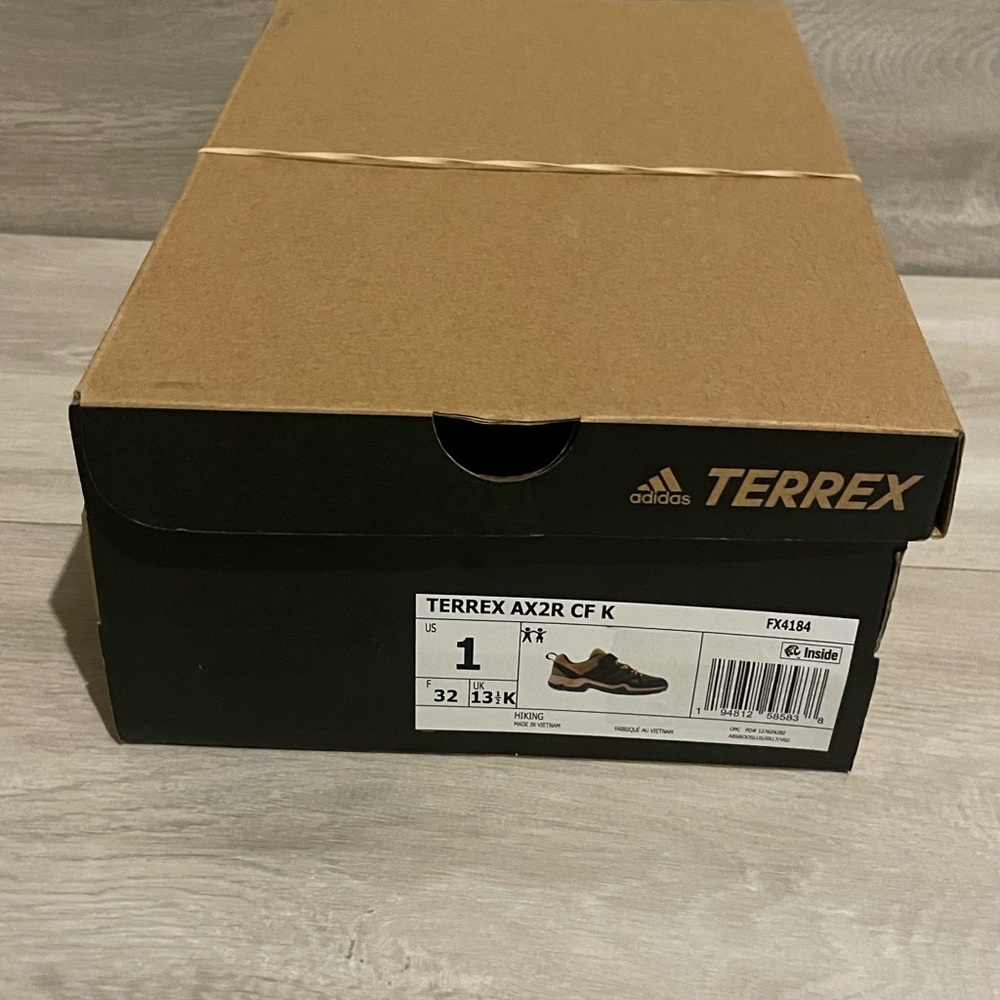 Adidas Unisex- Child Terrence Ax2r Cloudfoam Hiking Sneakers - Picture 5 of 5
